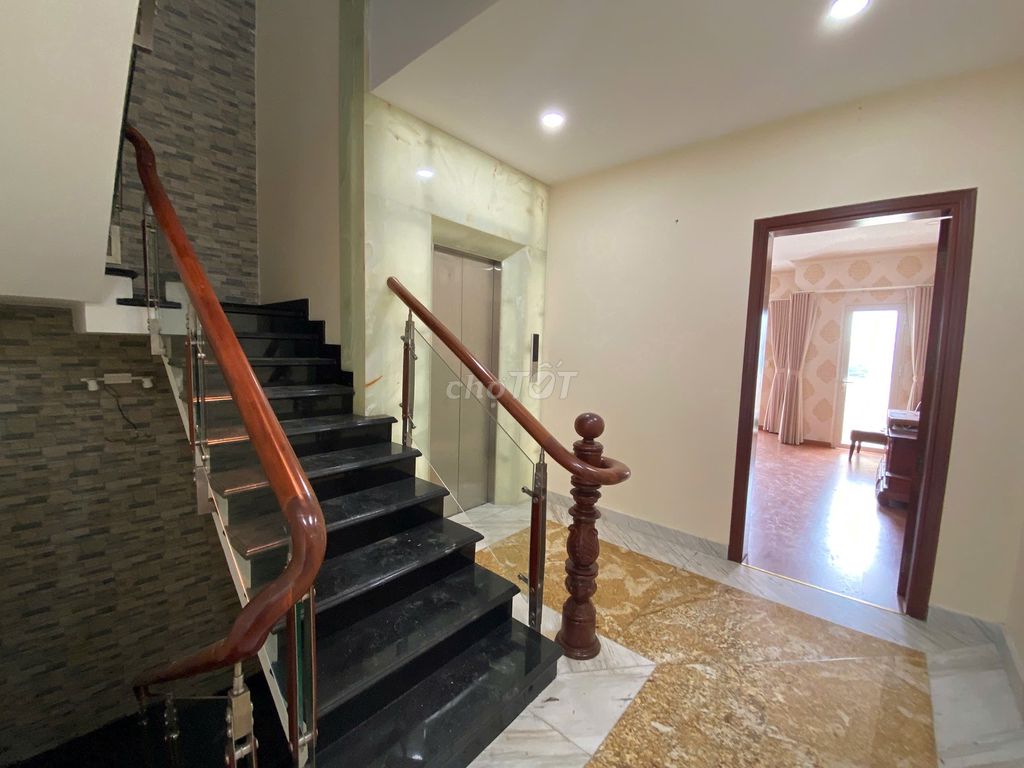 Renting two Cityland City balcony Gò Vấp