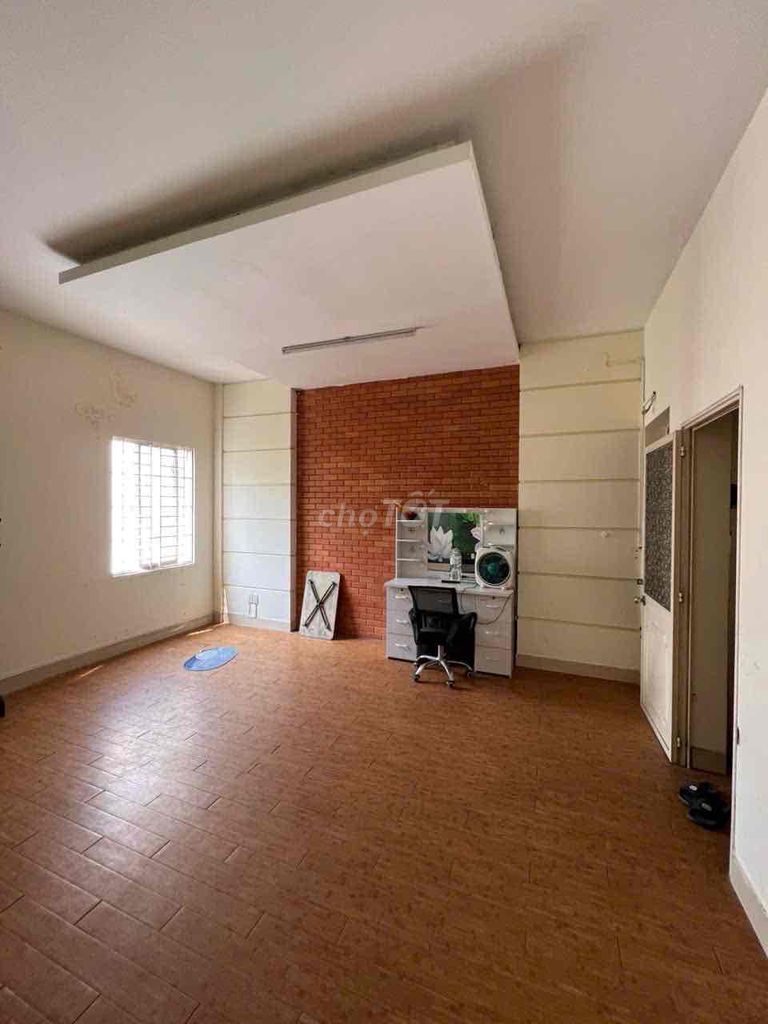 Rent room from the beginning of November