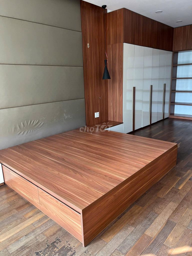 Rent a 33,770 10, District 6, area 4 X 20 M, 3-5.