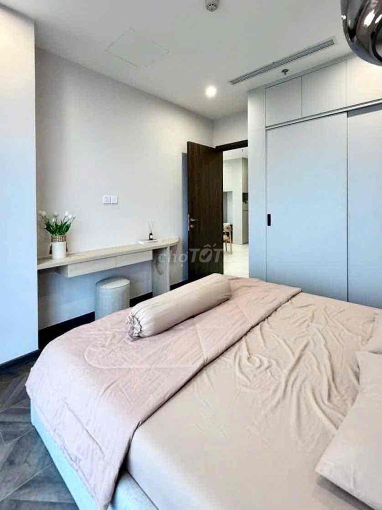 Room 1 bedroom+ The Beverly View Park at Alexome Grand Park