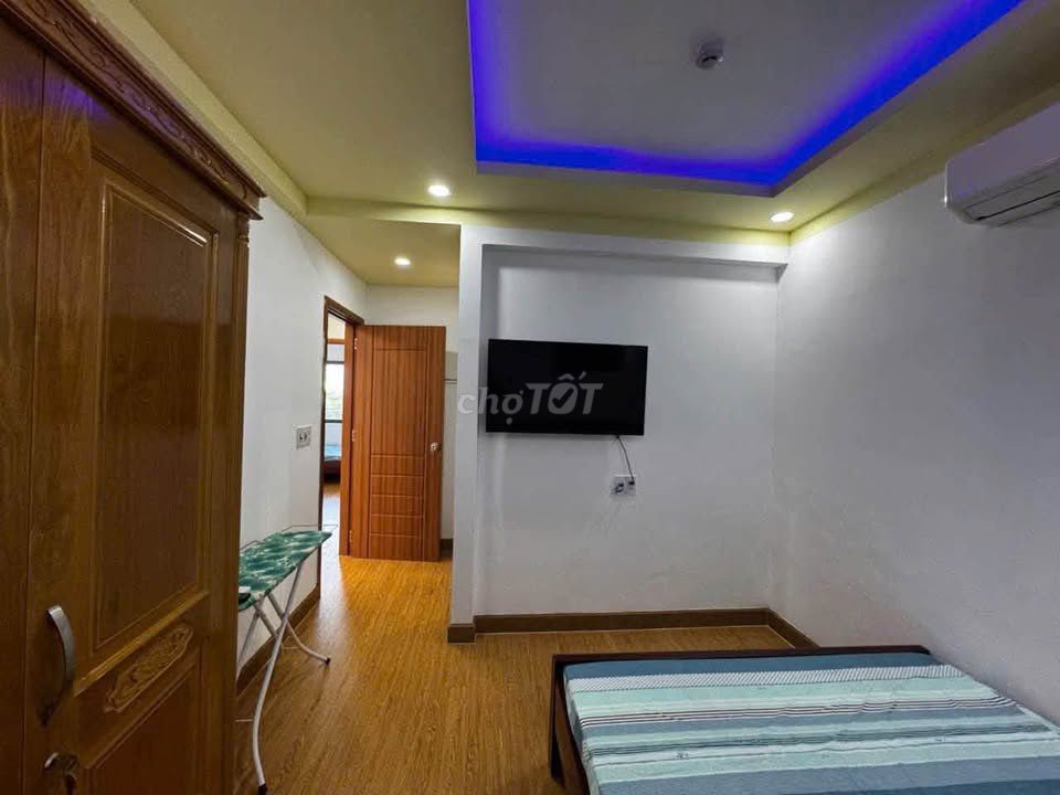 Rent C/c Bigemco, Lý Thường Kiệt - 2 bedrooms, enough furniture for 13 million a month.