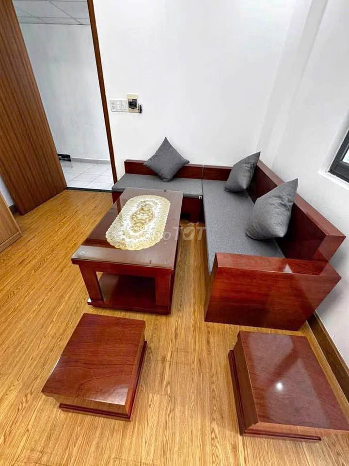 Rent C/c Bigemco, Lý Thường Kiệt - 2 bedrooms, enough furniture for 13 million a month.