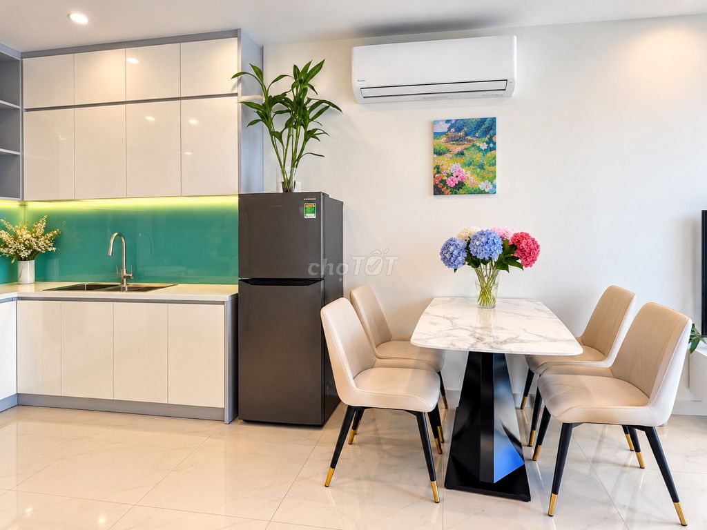 The owner needs a quick rent for two bedrooms - only 15 million.