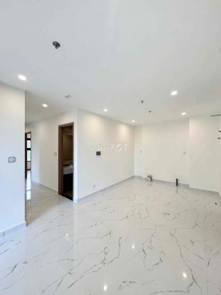 Rent three empty bedrooms at 9 million in Vinhomes Grand Park District 9