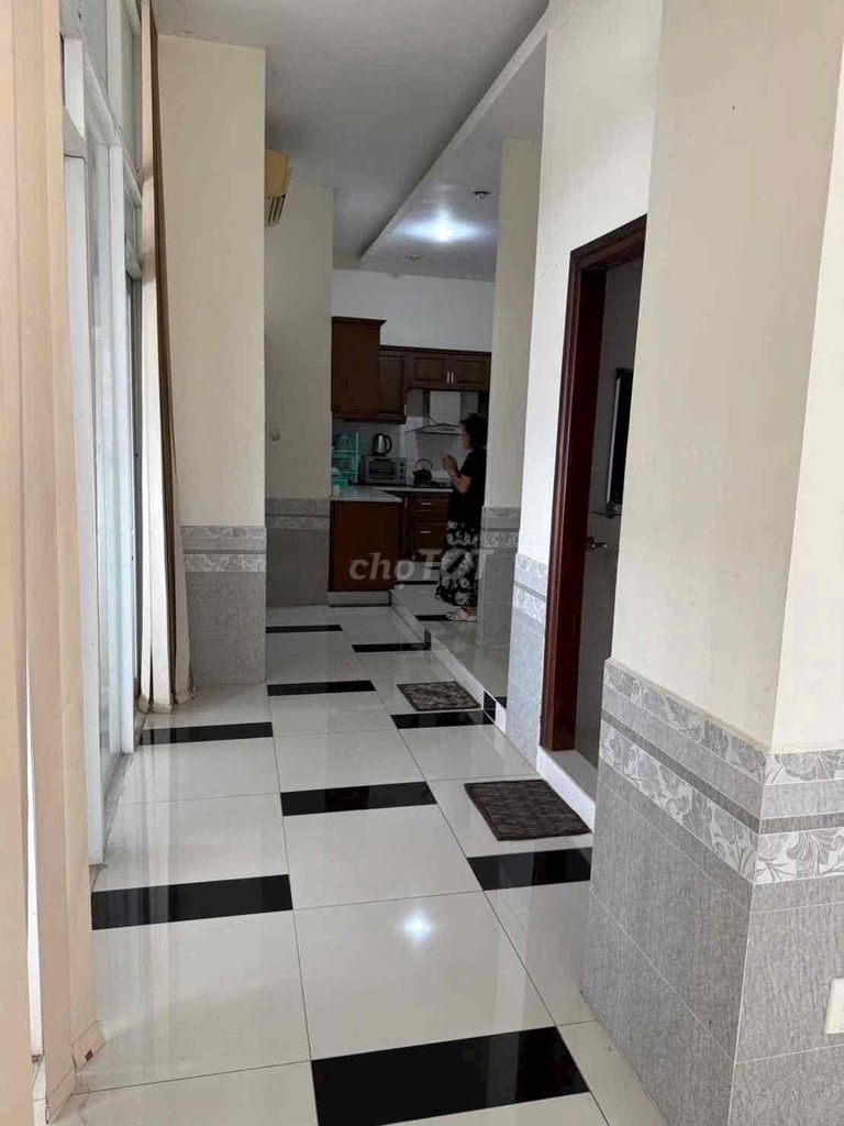 Rent an apartment in the Red Lakes of Tân Phú district.