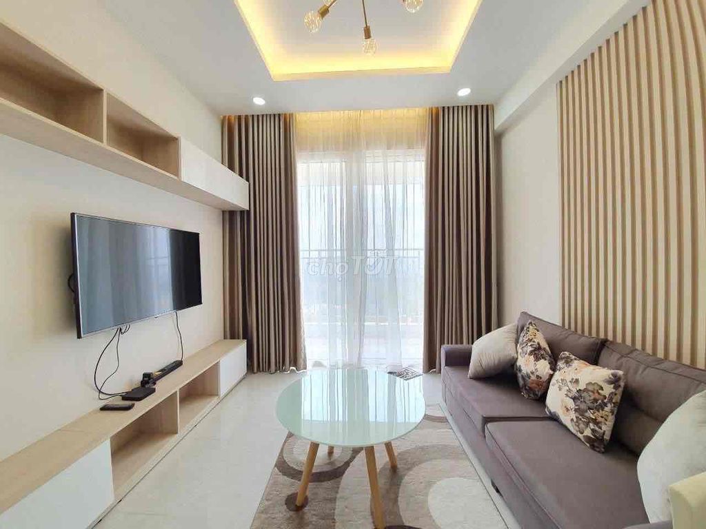 High-class apartment designed two bedrooms near the airport full of furniture.