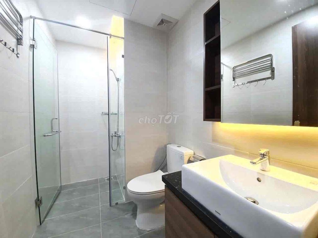 The penthouse is clean, right now. Three bedrooms.