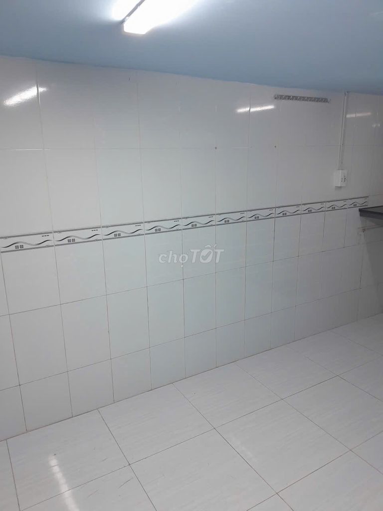 Rent a room right over at Ping Zhao's Market opposite Law University