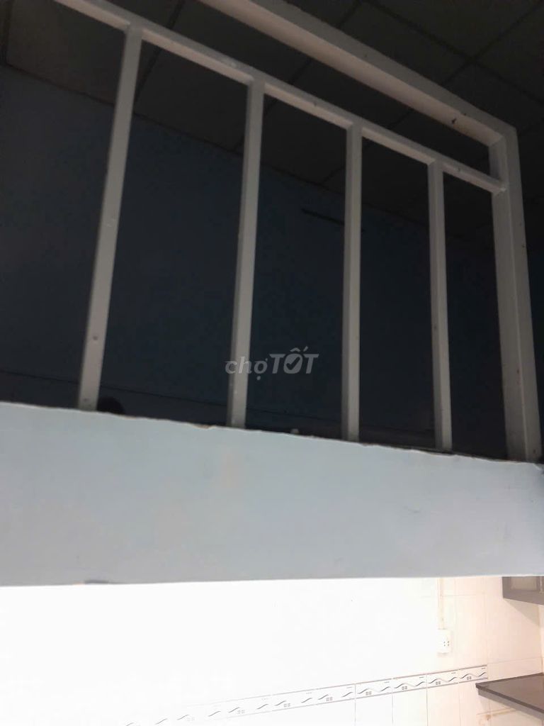 Rent a room right over at Ping Zhao's Market opposite Law University
