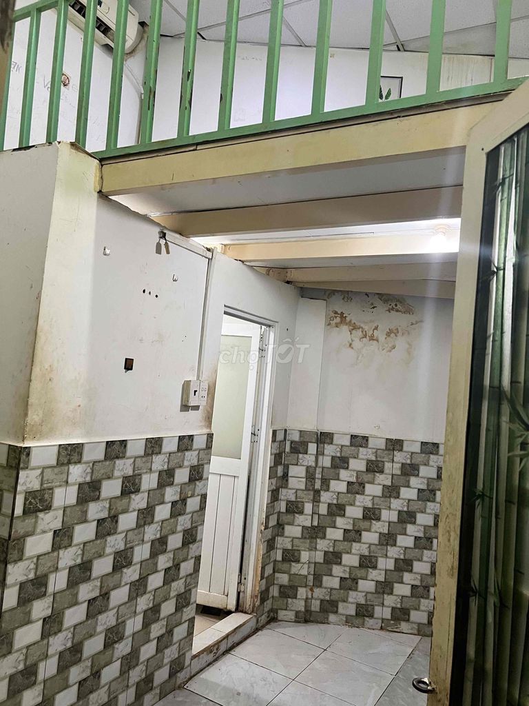 A guard room in the almond ward.