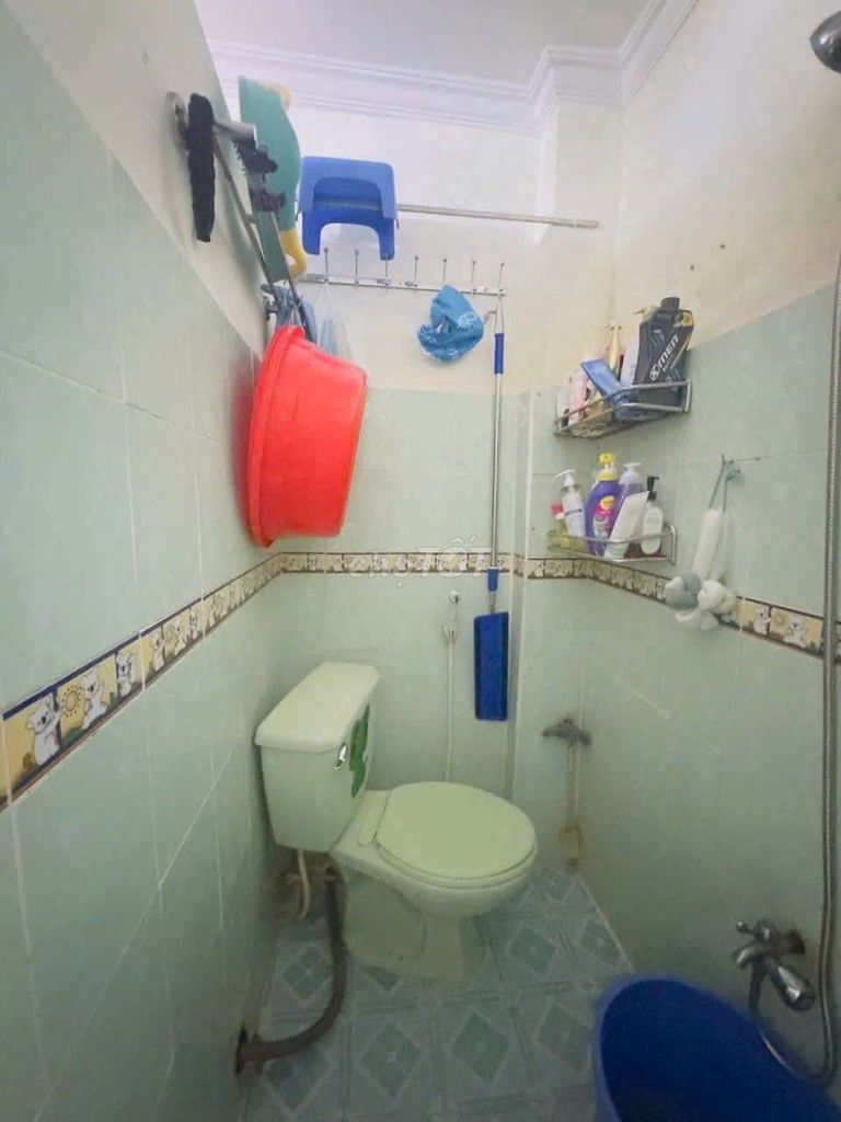 Nguyễn Văn Khối 4 x20 meters in cash
