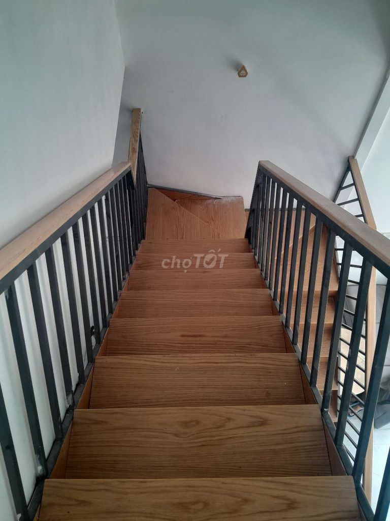New house 100 percent, 048 hbc, 8 million, 2 bathroom 2