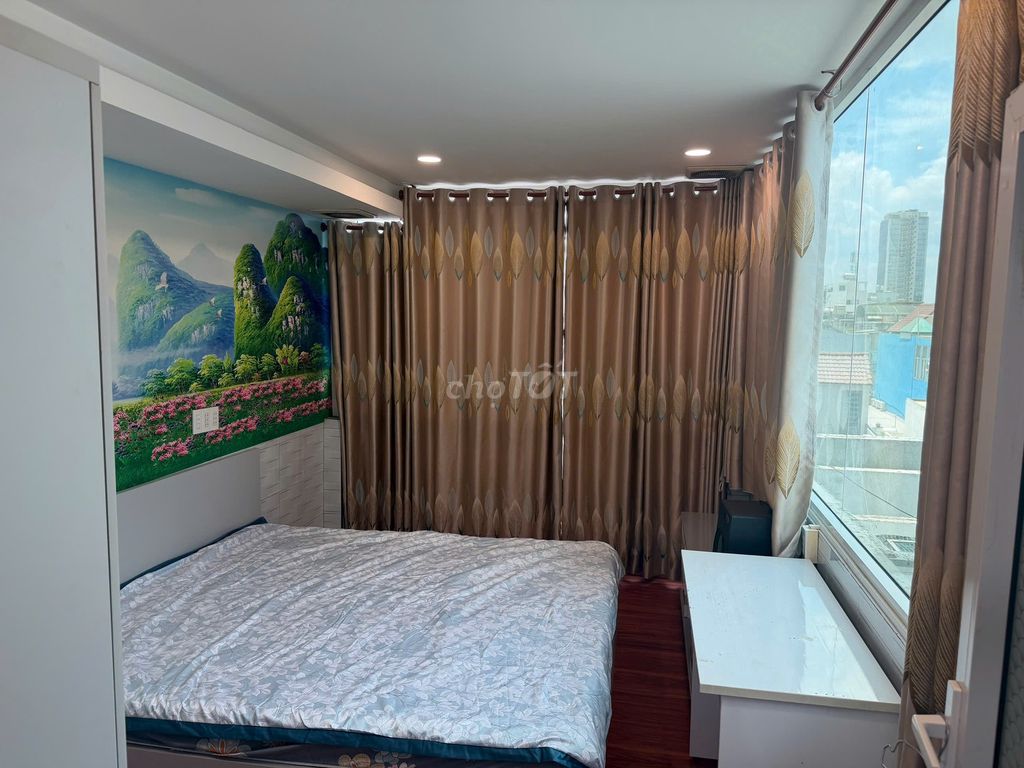 Rent-24 Xô Viết Nghệ Tĩnh.
