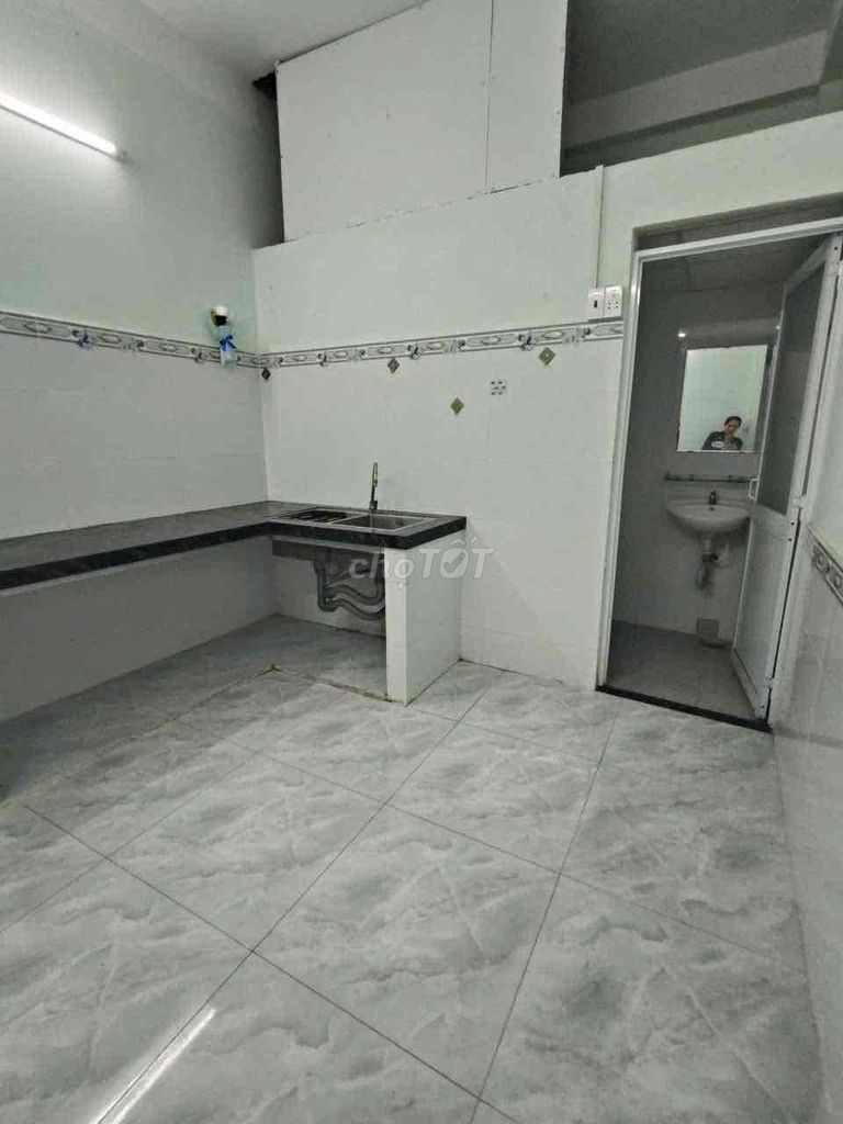 The beautiful new front (X18M) drags the script on two floors of two bedrooms with the other.
