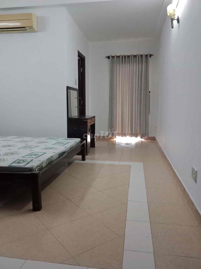 A full mini apartment. Two bedrooms, 176 Cao Lỗ District 8.