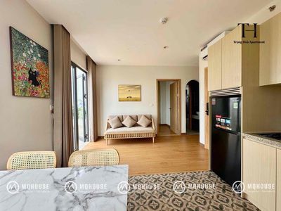Rent the apartment. A super-specol kitchen. - The elevator vault.
