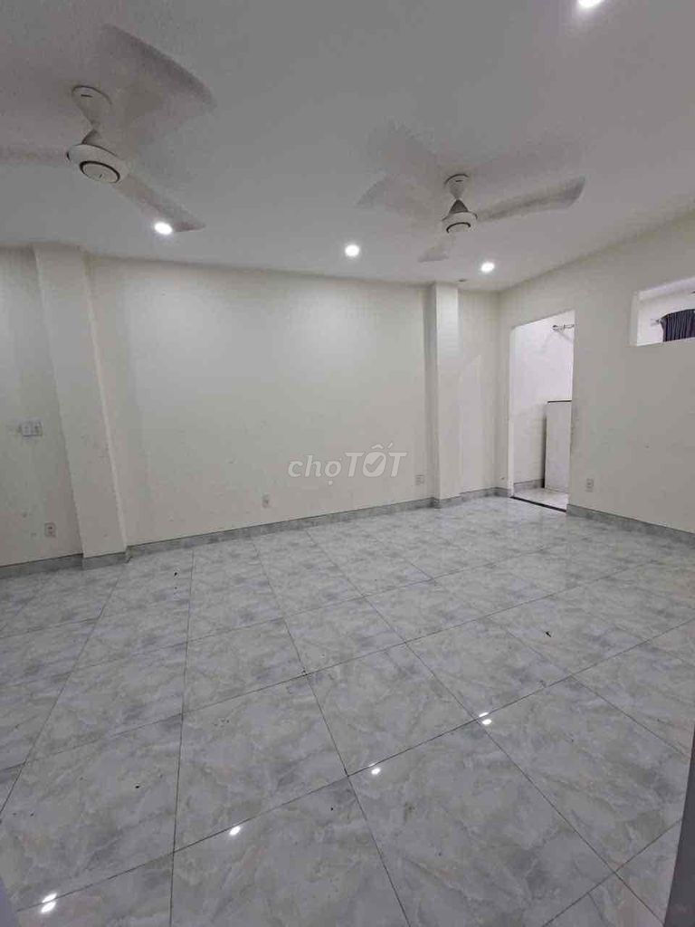 The balcony room is 60 meters - 1 bedroom + 1 living room + 1 toilet