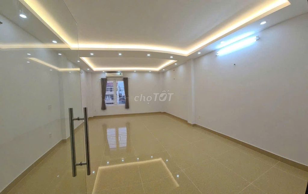 Need to rent the building 1 61 BCô Giang P.Cô Giang District 1