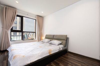 short-term leaser: $1 .centrosa 1 .2 bedroom 3 bedrooms from 17 million