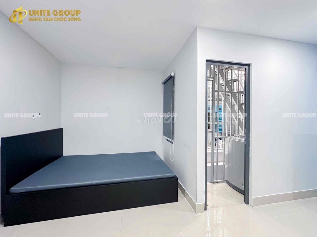 Rent Studio Hall of the Seven Kingdoms near home and tell us the 7th.