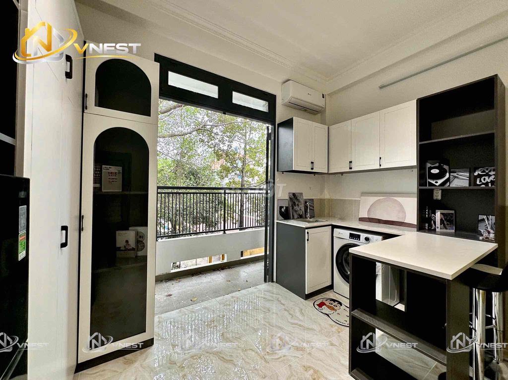 Rent an apartment full Tô Hiến Thành interior, District 10