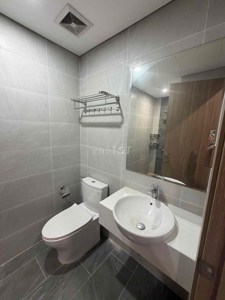 Rent a three-size Vinhomes Grand Park bedroom - suitable family, employee