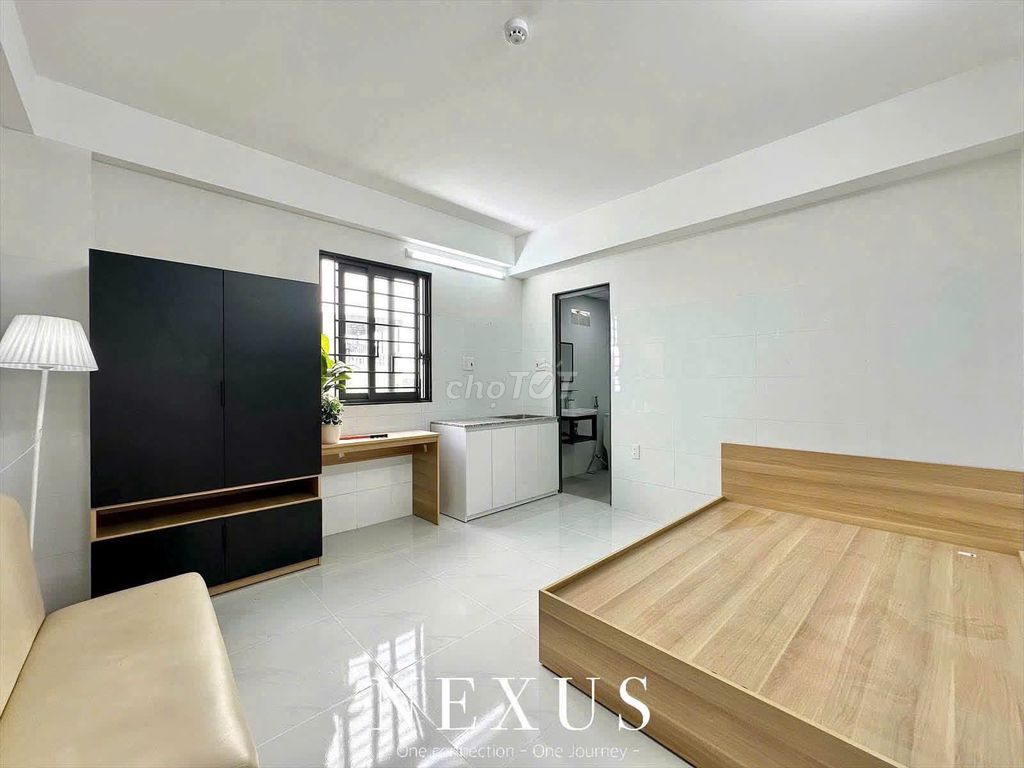 Open the studio full interior right now. Nguyễn Thị Kiểu.
