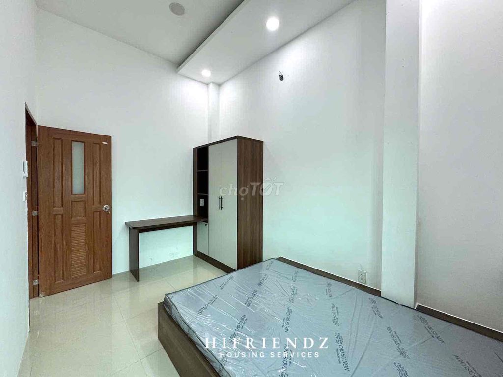 Two bedrooms, one bedroom, new Hùng Vương. Five has an elevator.