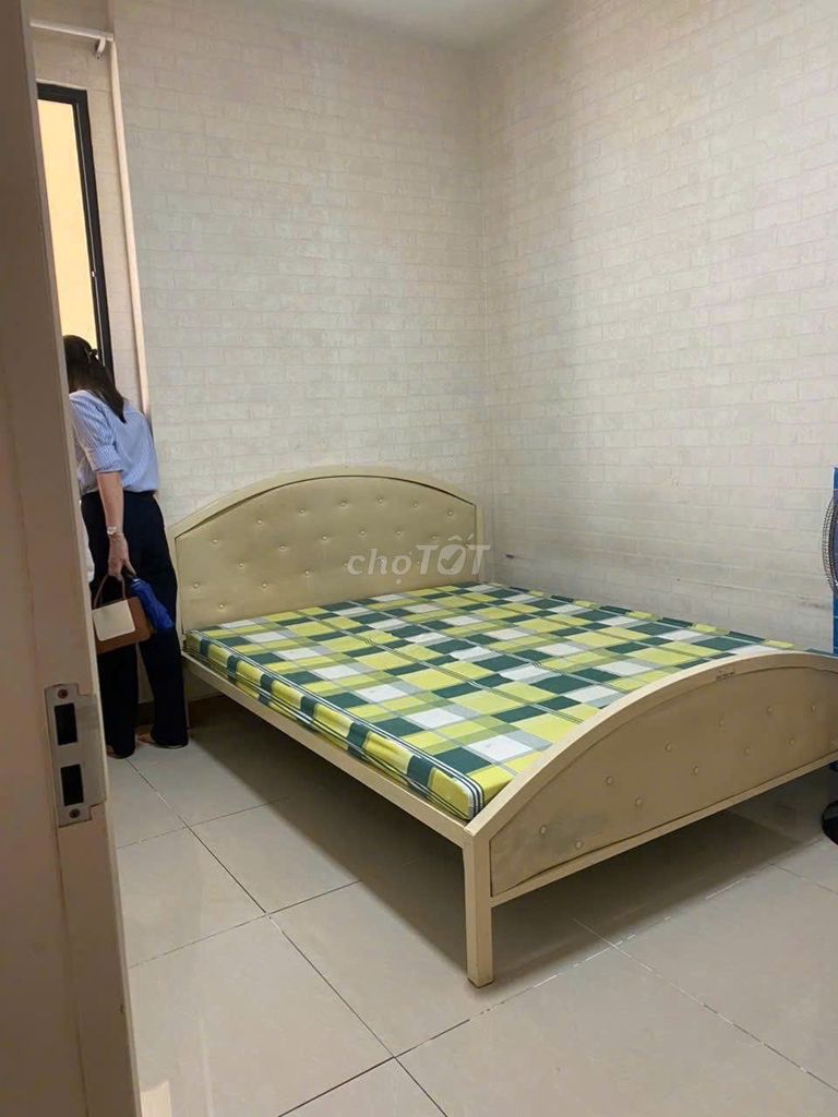 Rent apartment 85 meters, 2 bedrooms, 9 million a month interior.