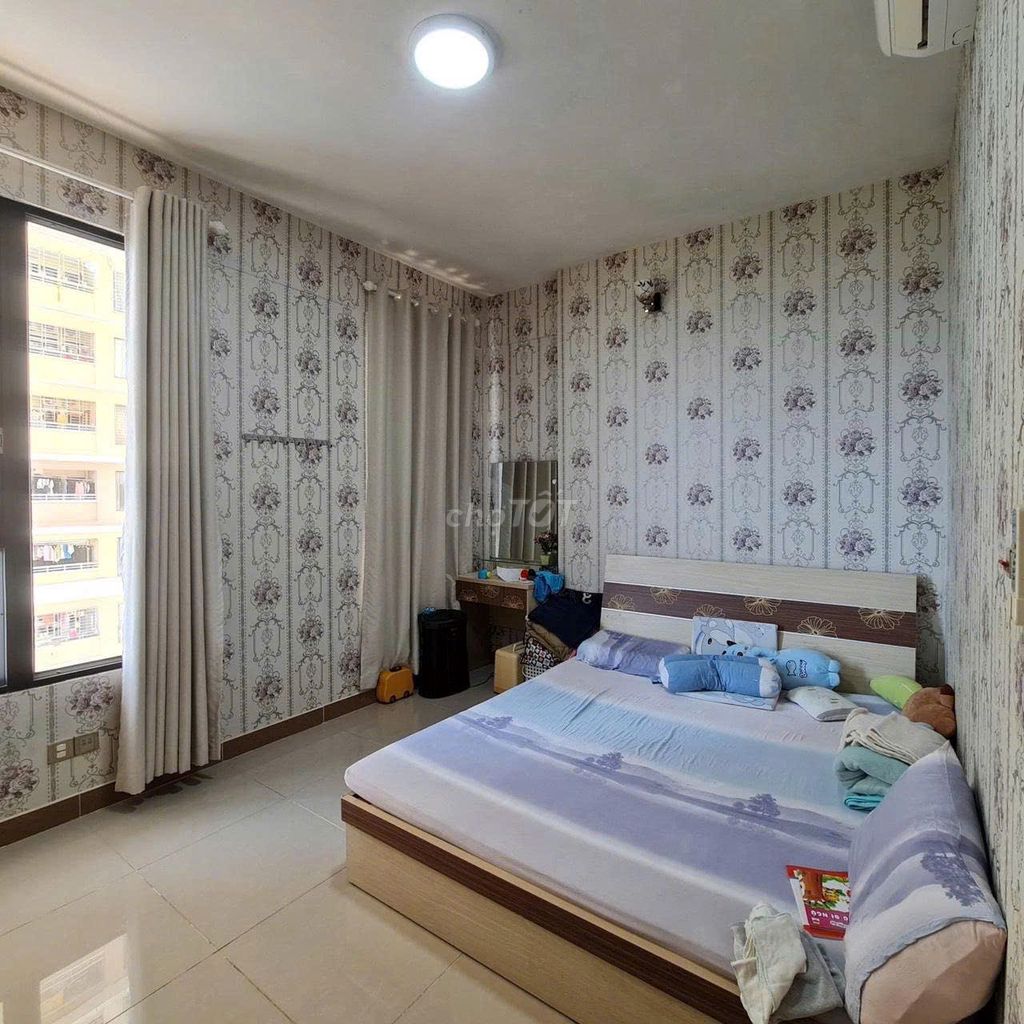 Rent apartment 85 meters, 2 bedrooms, 9 million a month interior.