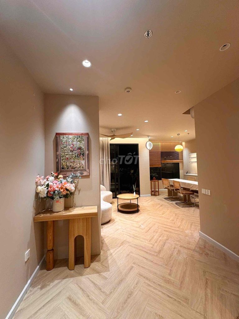Rent two bedrooms plus full interior, 10 million a month - the rail vhgp