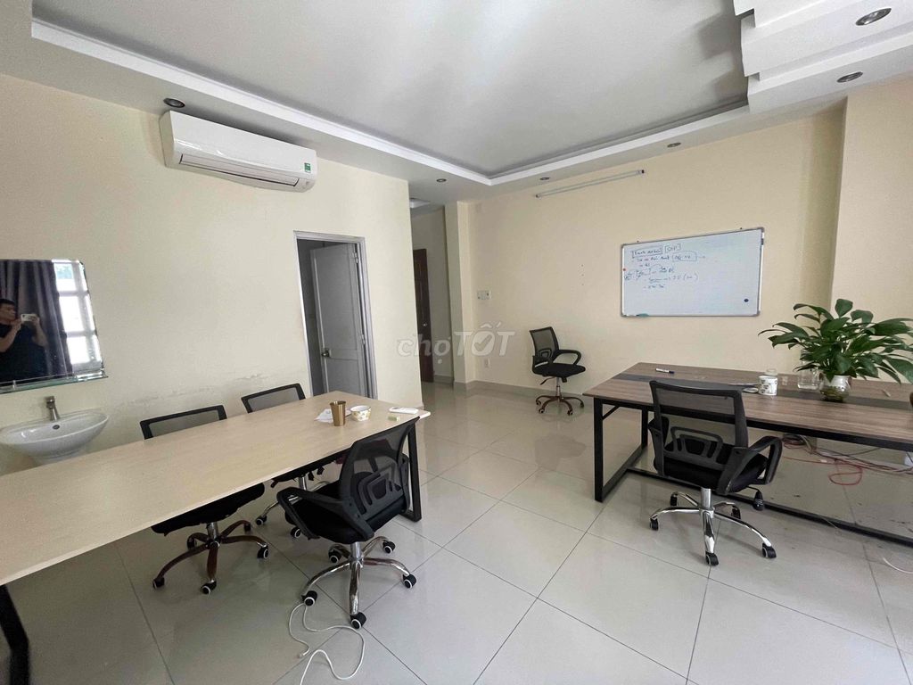 Rent Nguyễn Hữu Cảnh – Bình Thạnh