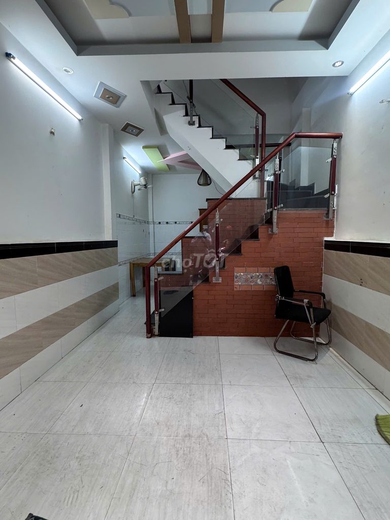 Rent the original house-- Bùi Quang Là, 131 12, Gò Vấp