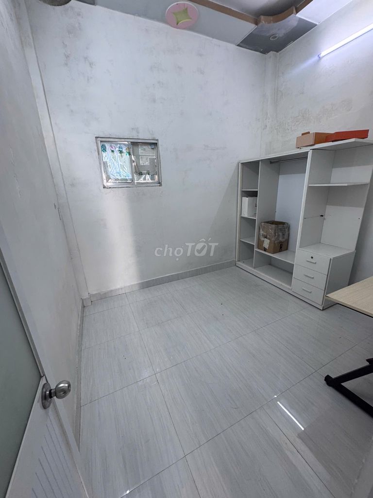 Rent the original house-- Bùi Quang Là, 131 12, Gò Vấp