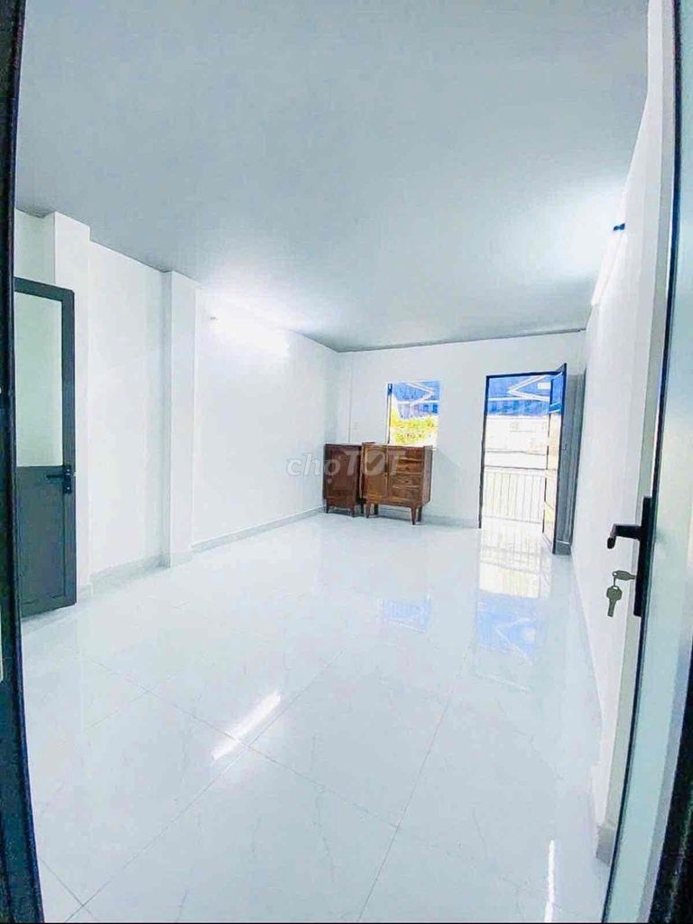 Third floor near a Trần Phú District 524 m2 3/3/3/floor bedroom - 13.5 million