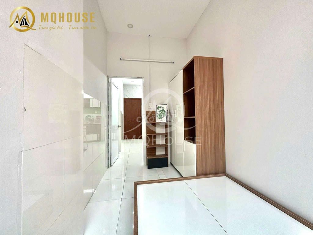 apartment service 2 bedroom - sky window - full interior - small deposit - 5 p vhu - huit