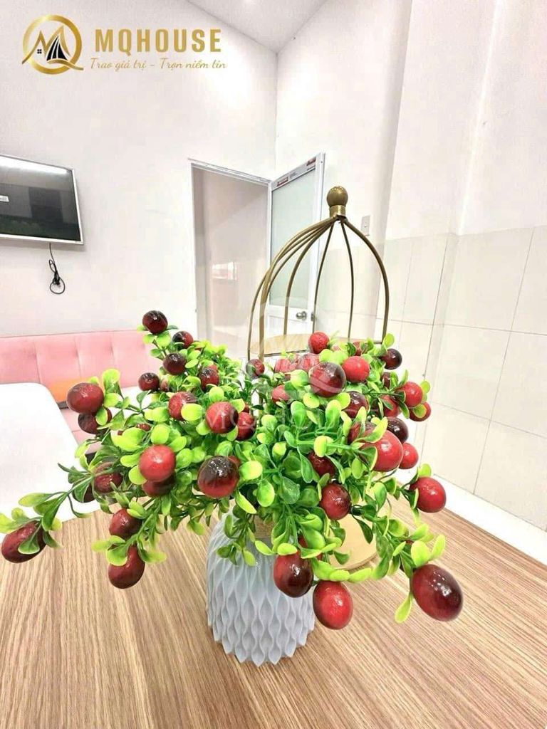 apartment service 2 bedroom - sky window - full interior - small deposit - 5 p vhu - huit