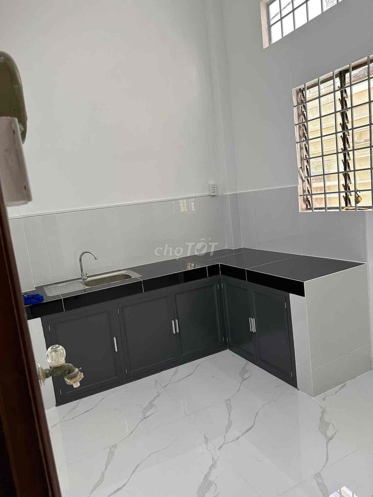 Rent a front house on số 1 D-Reders.