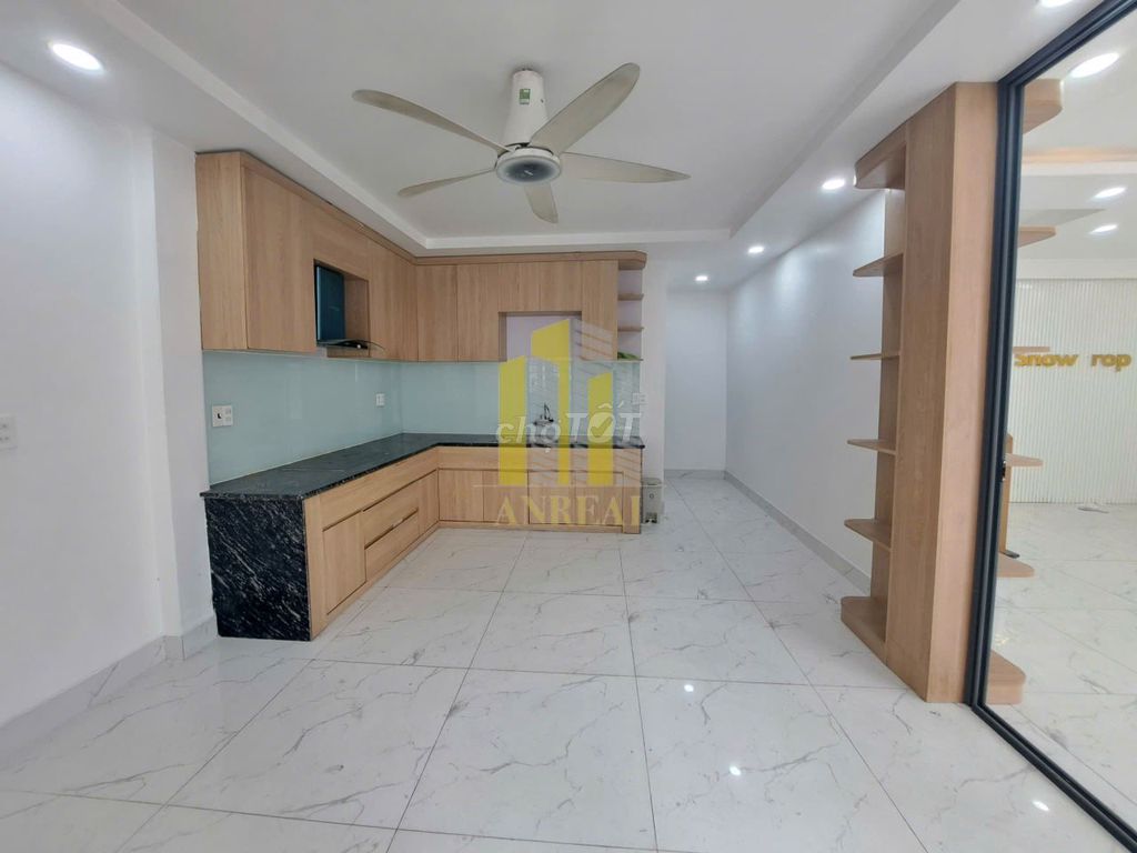 The Villa is 100 feet below the cost of 30 million.
