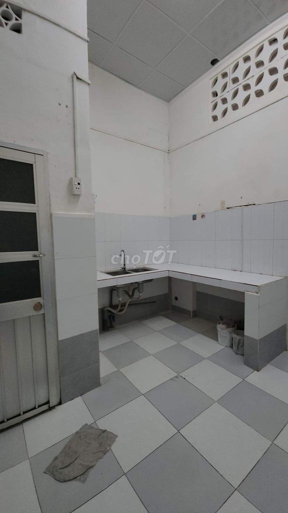 Lê Thị Bạch Cát, 2 floors, 2 bedrooms, 3.6 x16 meters, 16 million