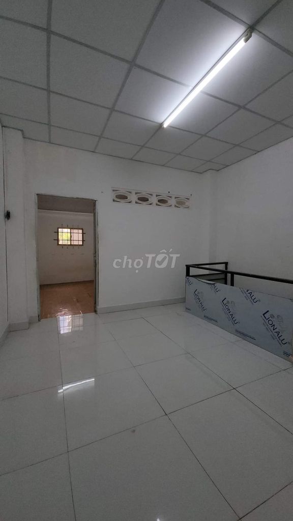 Lê Thị Bạch Cát, 2 floors, 2 bedrooms, 3.6 x16 meters, 16 million