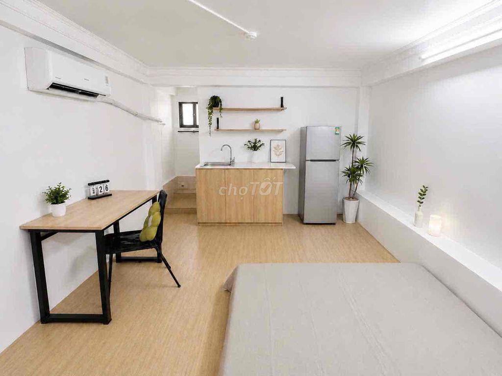 Cheap rent room with windows - near sgu, hcmue