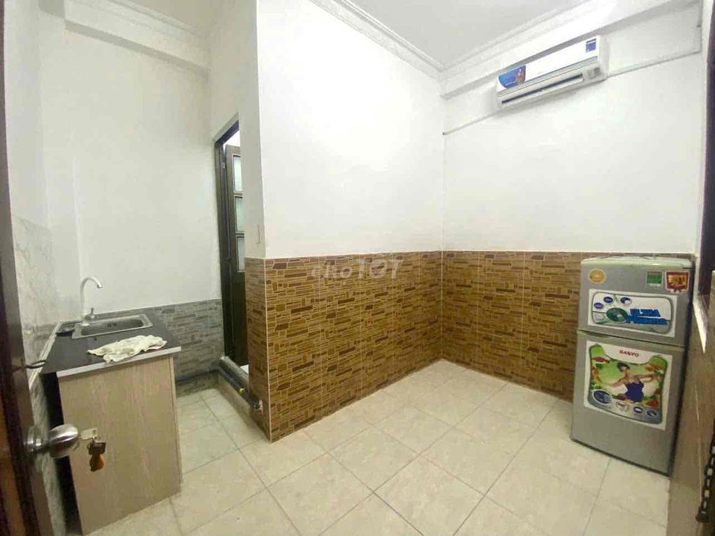 Room 2 million and 5 Full Seven, just Quang Trung, Gò Vấp