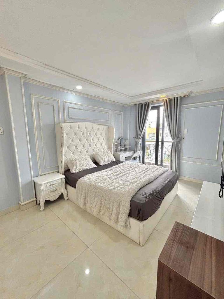 The new studio is full inside TYBPhan Chu Trinh Bình Thạnh cheap balcony