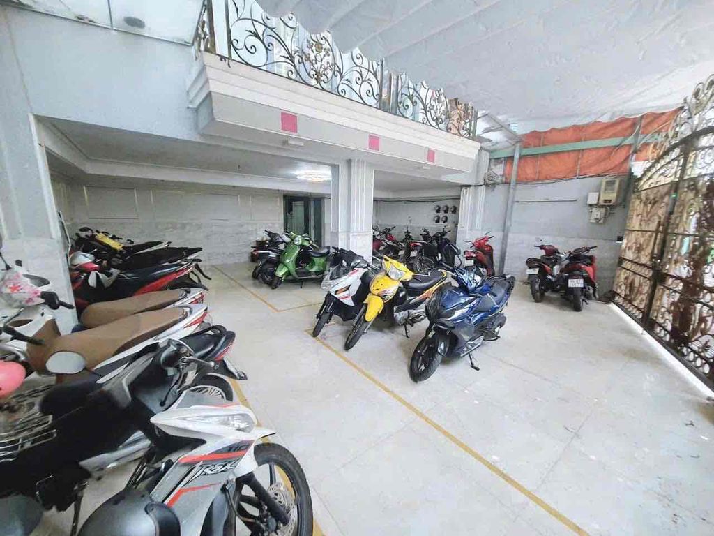 The new studio is full inside TYBPhan Chu Trinh Bình Thạnh cheap balcony