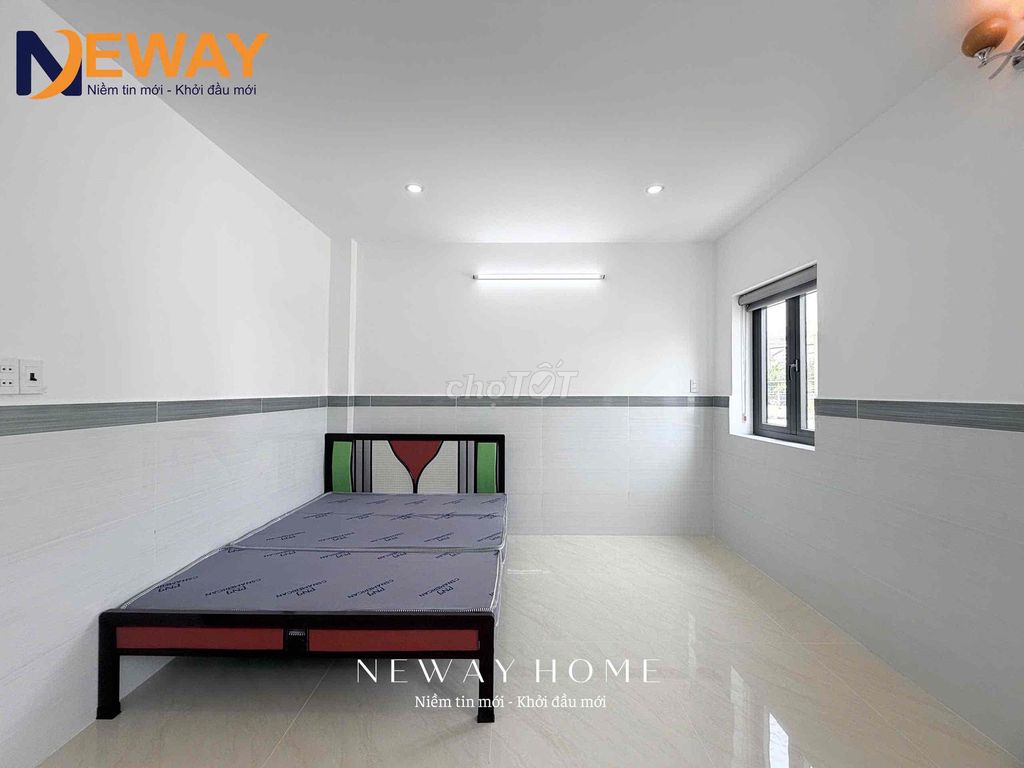 Rent a new room that's 100 percent cheap -- a cool open sky window --