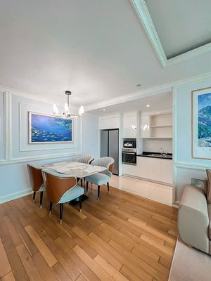 Leman Luxry. One bedroom.