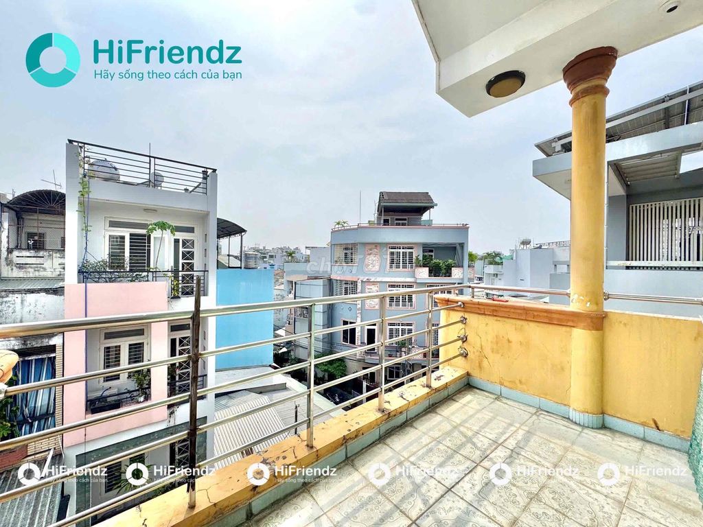 Rent room with a clear balcony, near 65% Funky Ting