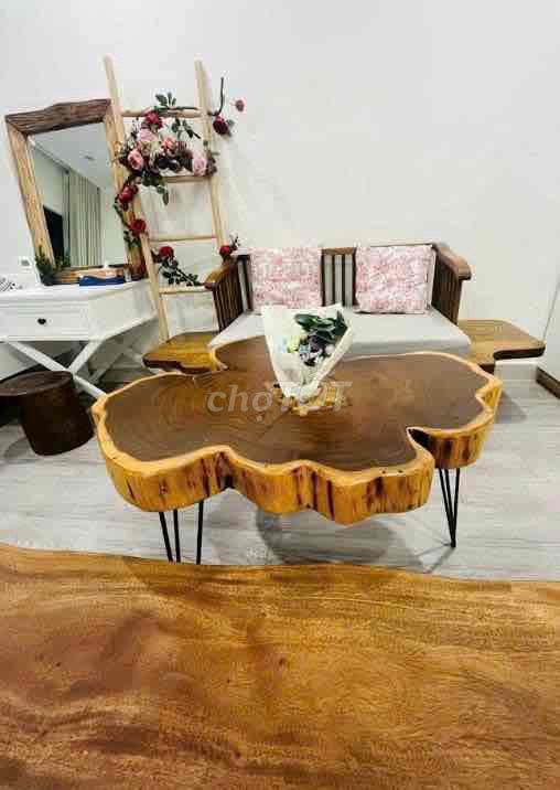 Rent studio full of furniture 6.5 million a month.