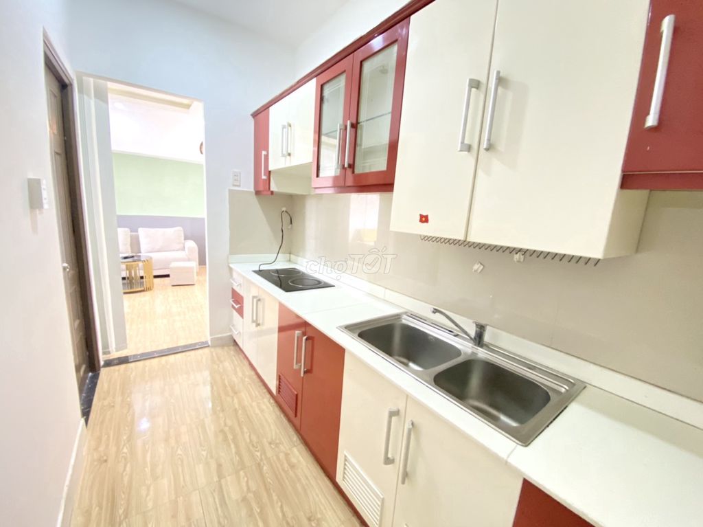 The apartment is full of furniture near the board market, the word "subjudiced"
